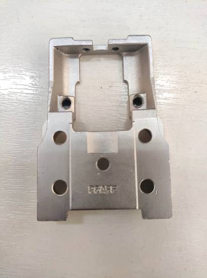 NEEDLE PLATE BASE / ΒΑΣΗ ΠΛΑΚΑΣ PFAFF 91-014636-25 335/335-G
