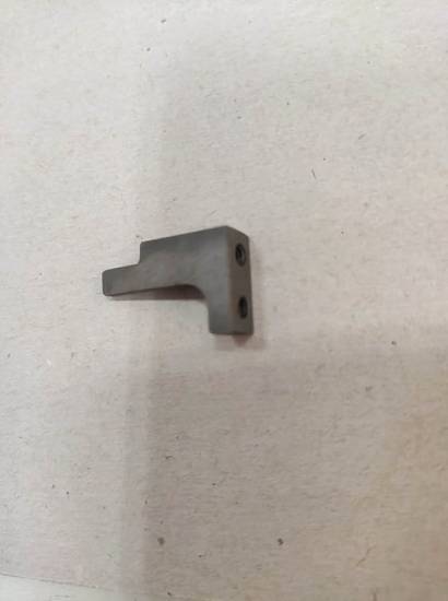 PFAFF GUIDE BRACKET 91-015533-05