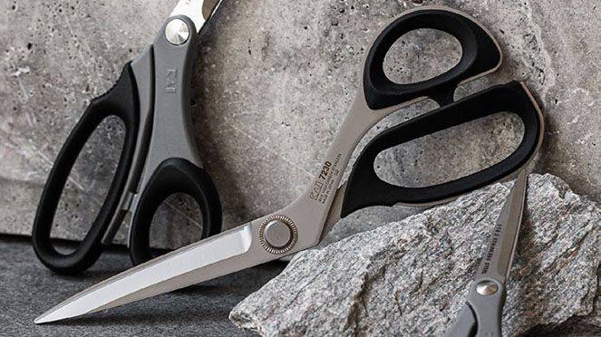 ΨΑΛΙΔΙΑ (SCISSORS)